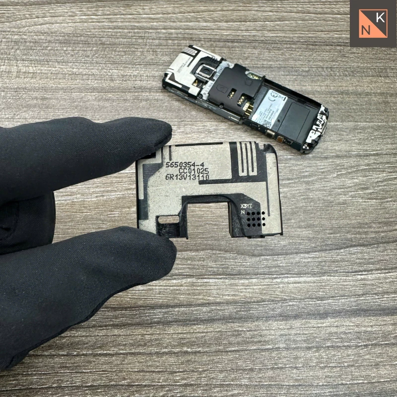 Hộp sóng, hộp loa điện thoại Nokia 6700c