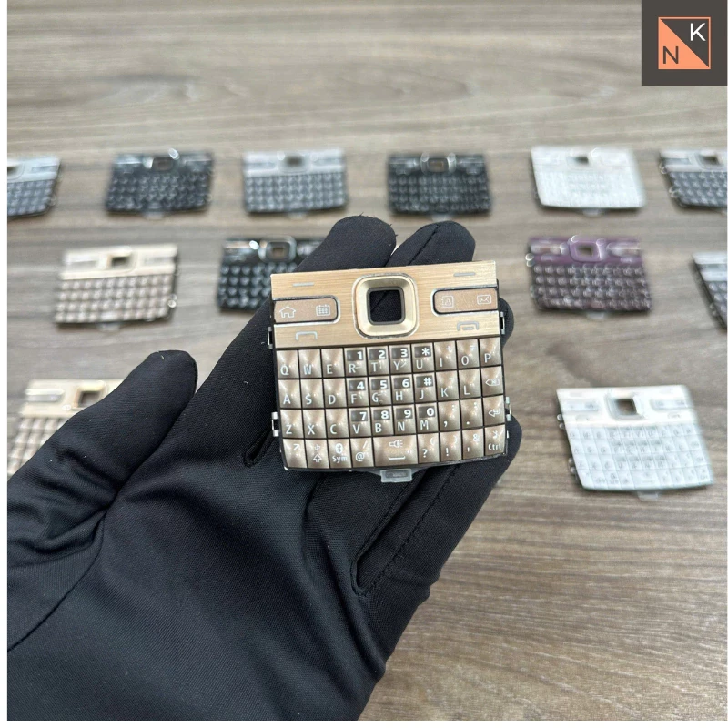 Bàn phím Zin đẹp cho điện thoại Nokia E72
