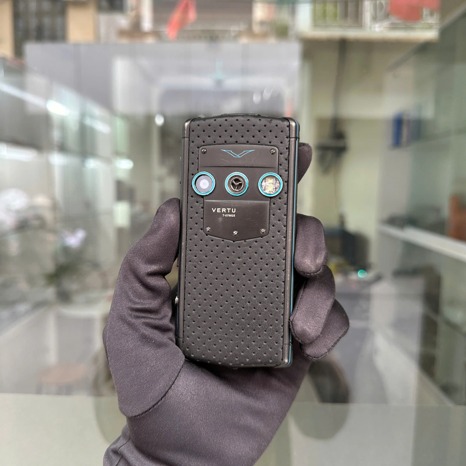 Vertu Constellation T 2012