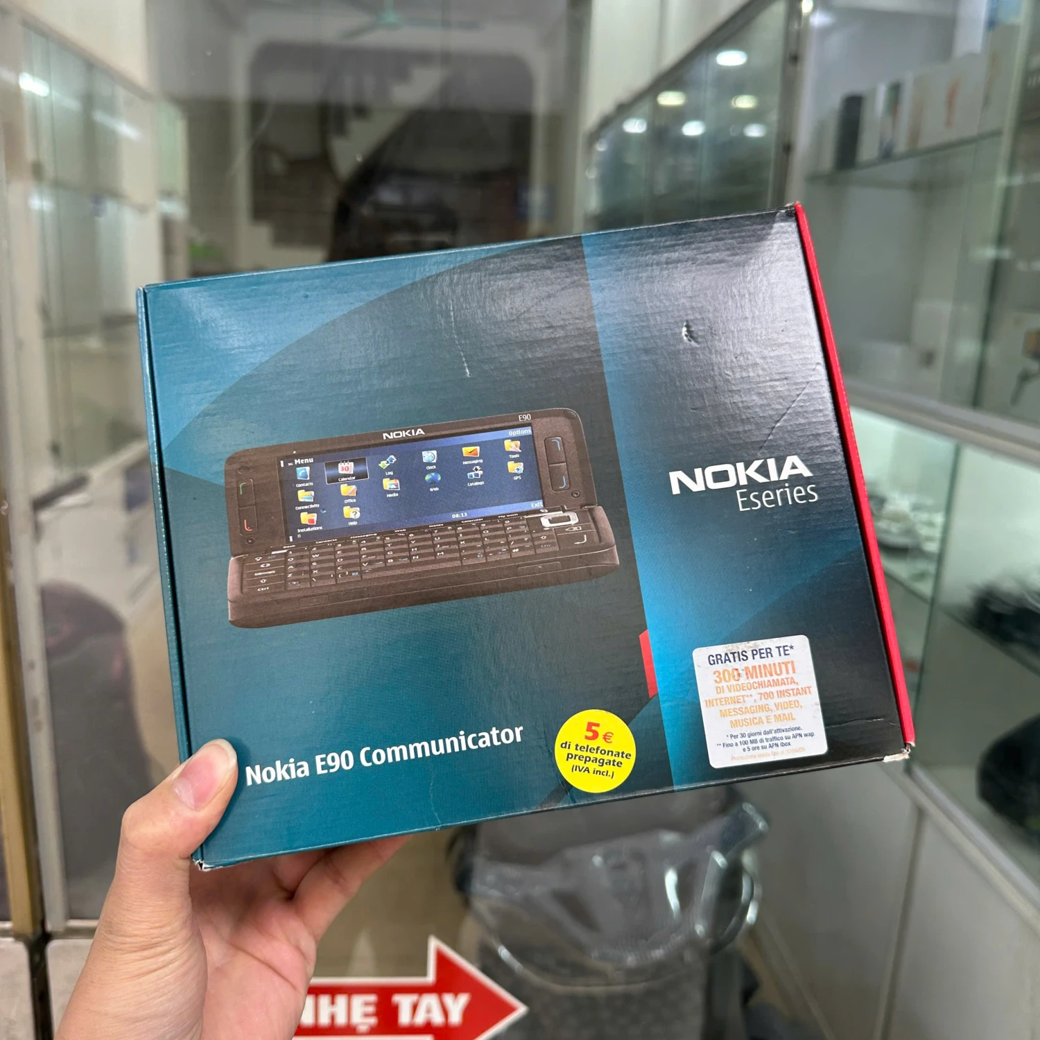 Nokia E90  Communicator New Fullbox