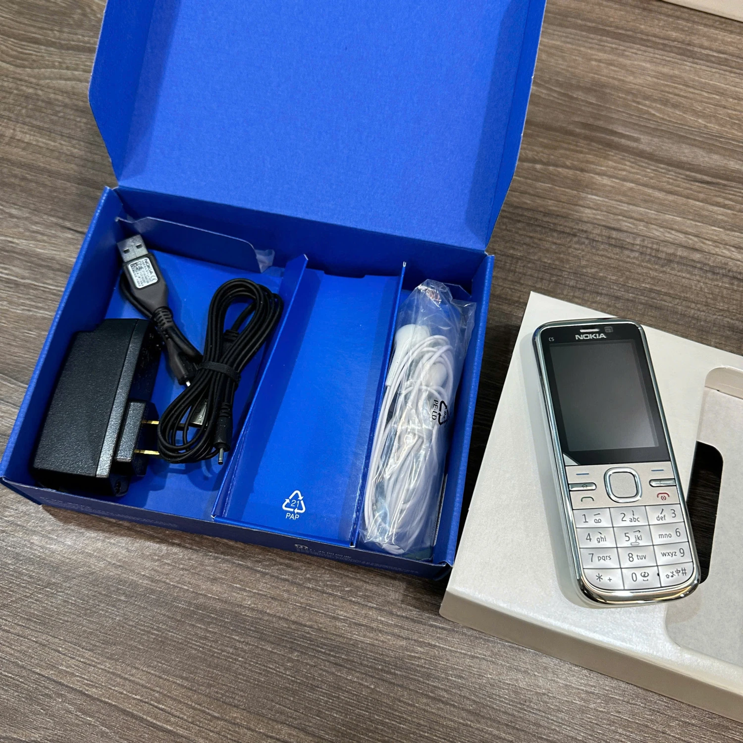 Nokia C5-00 New Fullbox